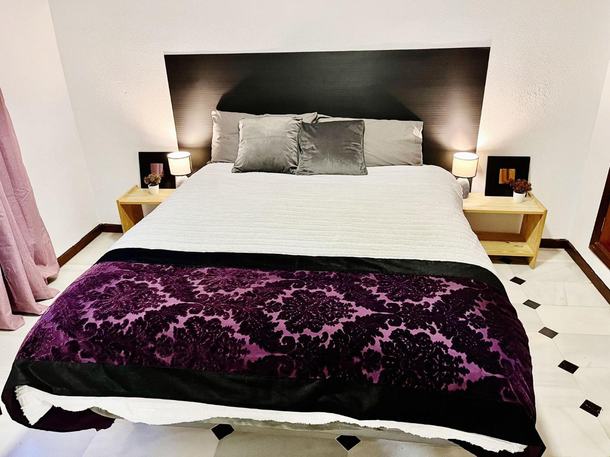 San Basilio'S Red House Bed & Breakfast Cordoba Room photo